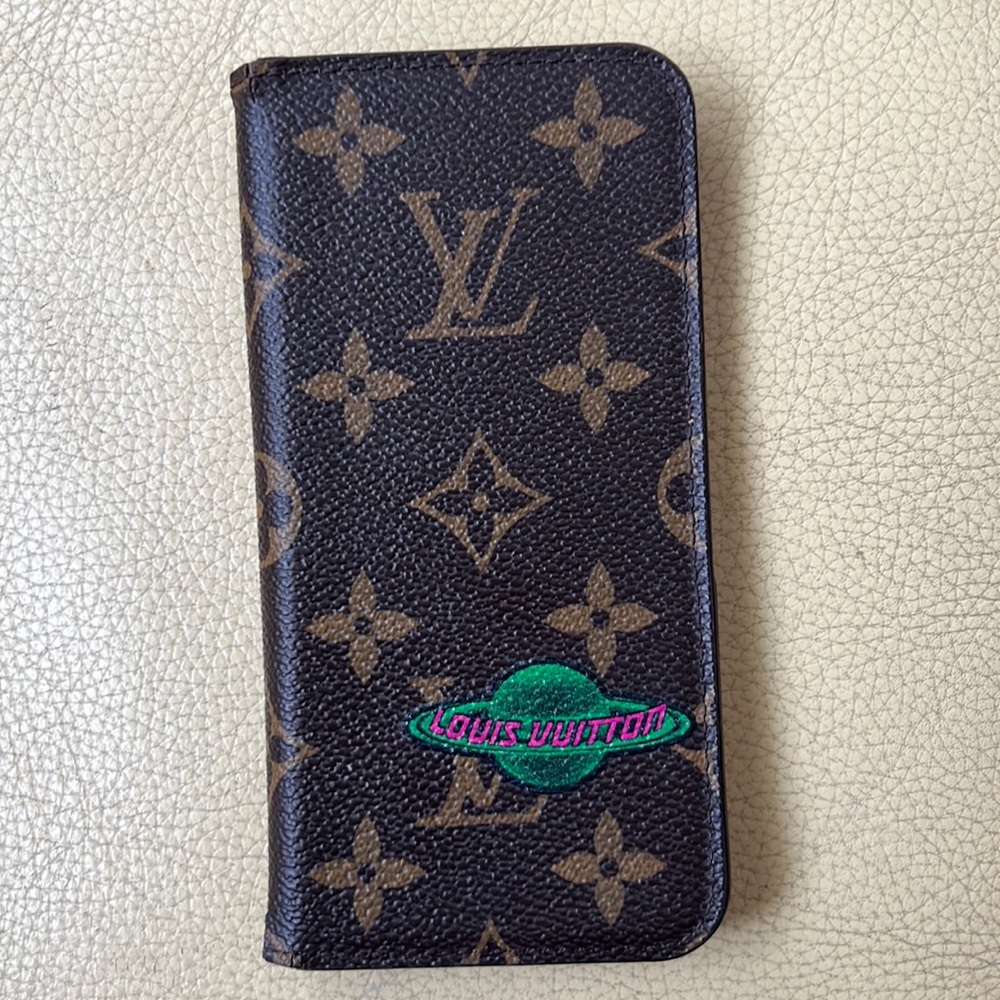 Louis Vuitton Wallet Phone Case